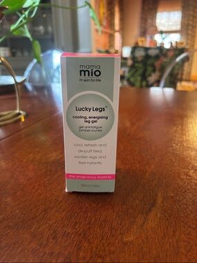Lucky Legs Cooling Energising Leg Gel - Mint Green
